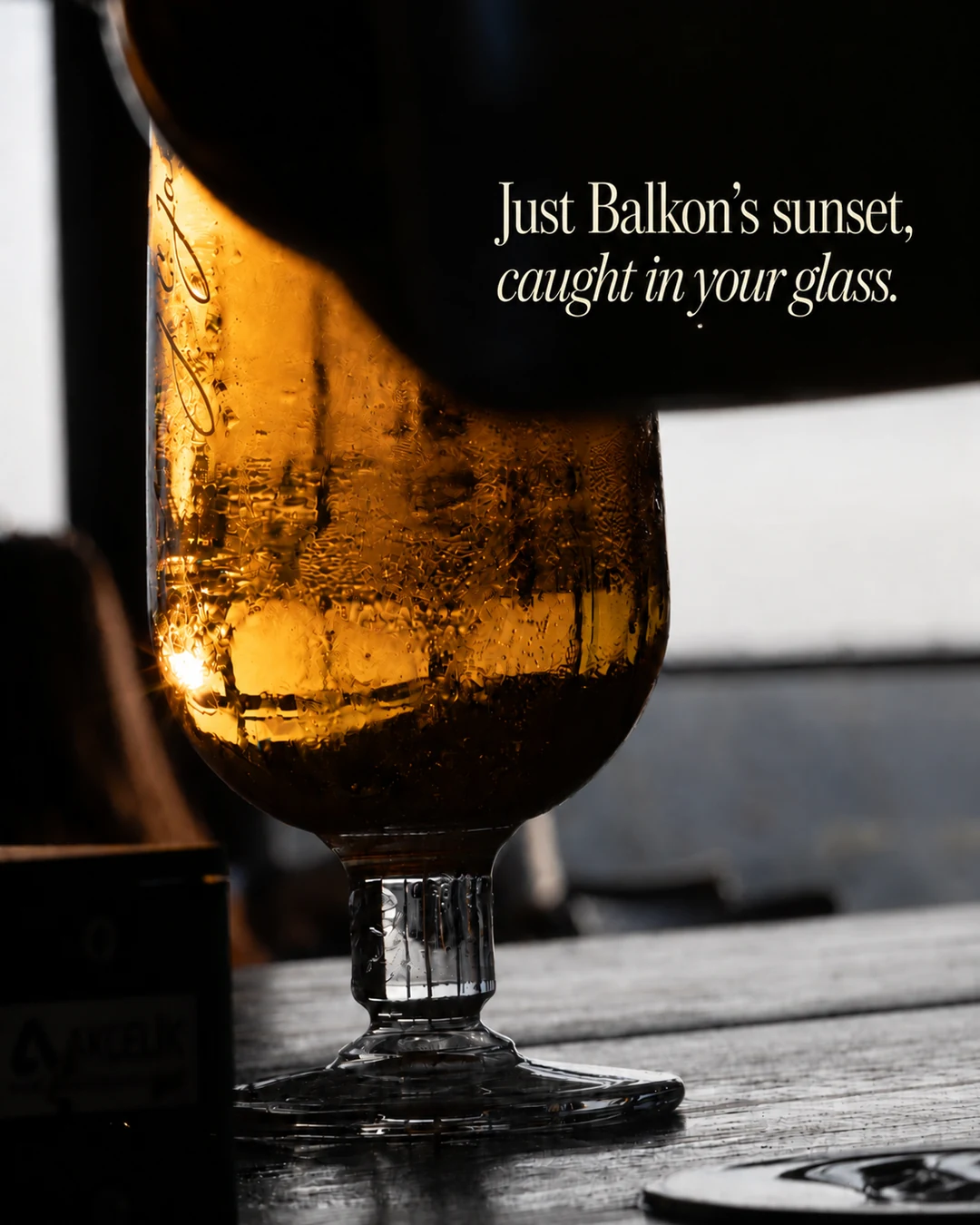 Bardakta gün batımı: Just Balkon’s sunset, caught in your glass.